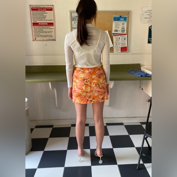 Hansen & Gretel Keisha Mini Skirt in Sunset Swirl XS - Picture 10 of 10